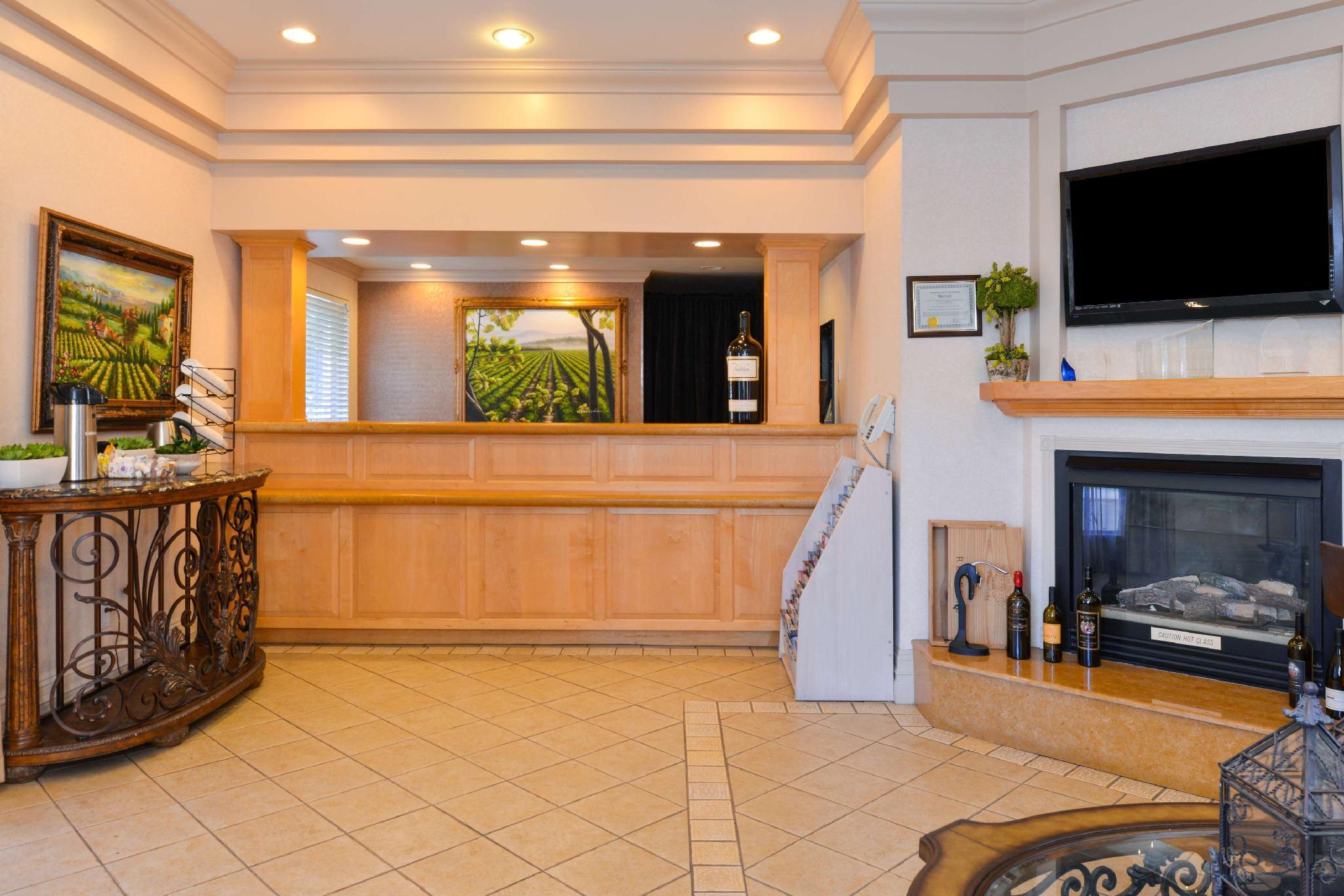 Napa Valley Hotel & Suites Экстерьер фото